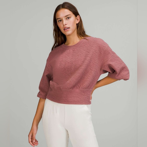 lululemon athletica Tops - Lululemon Textured Crewneck Pullover In Spiced Chai